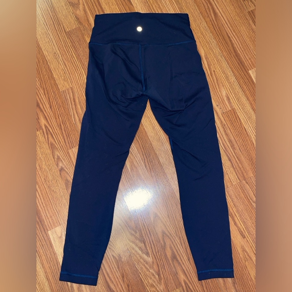 Lululemon navy blue leggings size 8